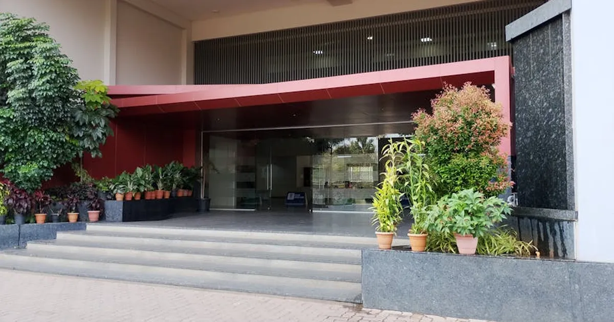 Elan Group (elan Avenue Limited)