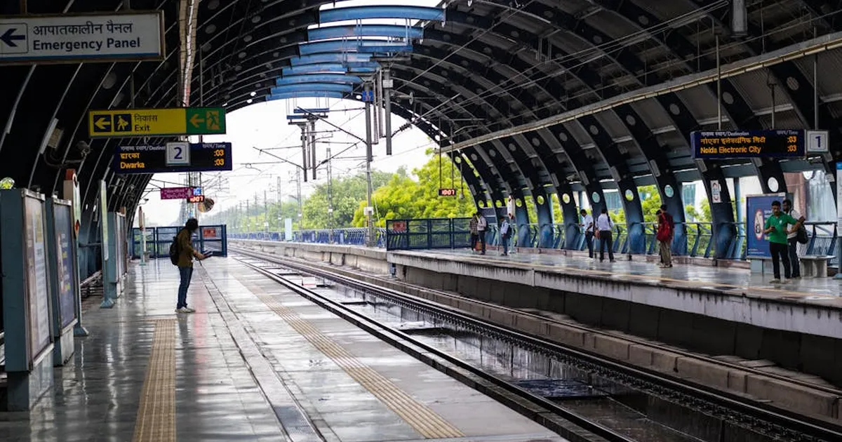 Dwarka Expressway Property Buyer's Guide 2026: Sector-wise Prices, Best Projects & Investment Risks