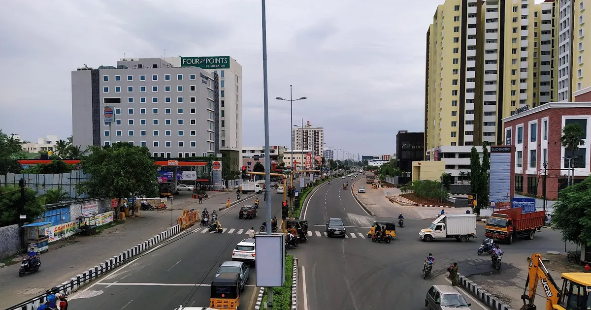Navalur, Omr (karanai, Thazhambur)
