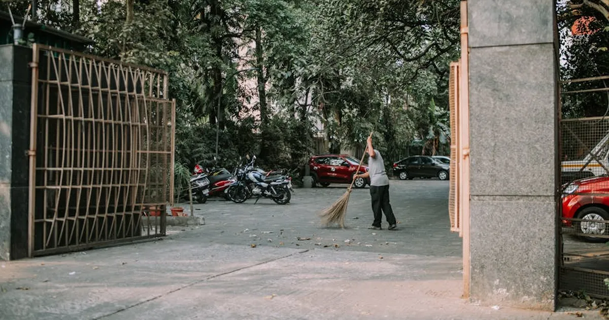 Sector 43, Golf Course Road