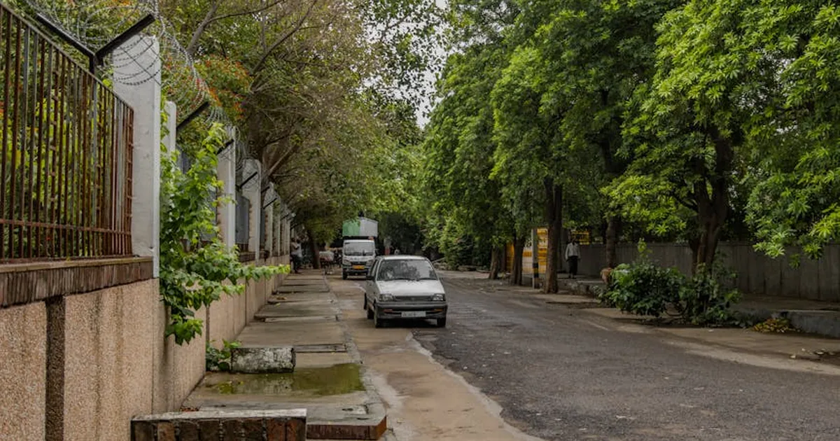 Sector 53, Golf Course Road