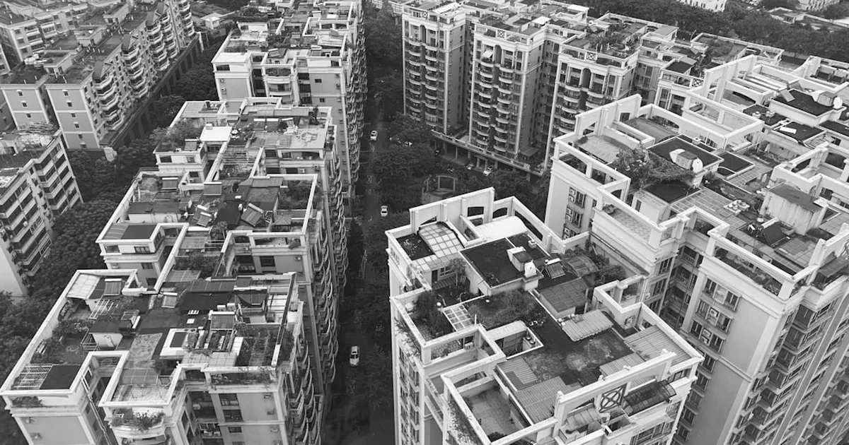 Sector 76-77, Southern Peripheral Road