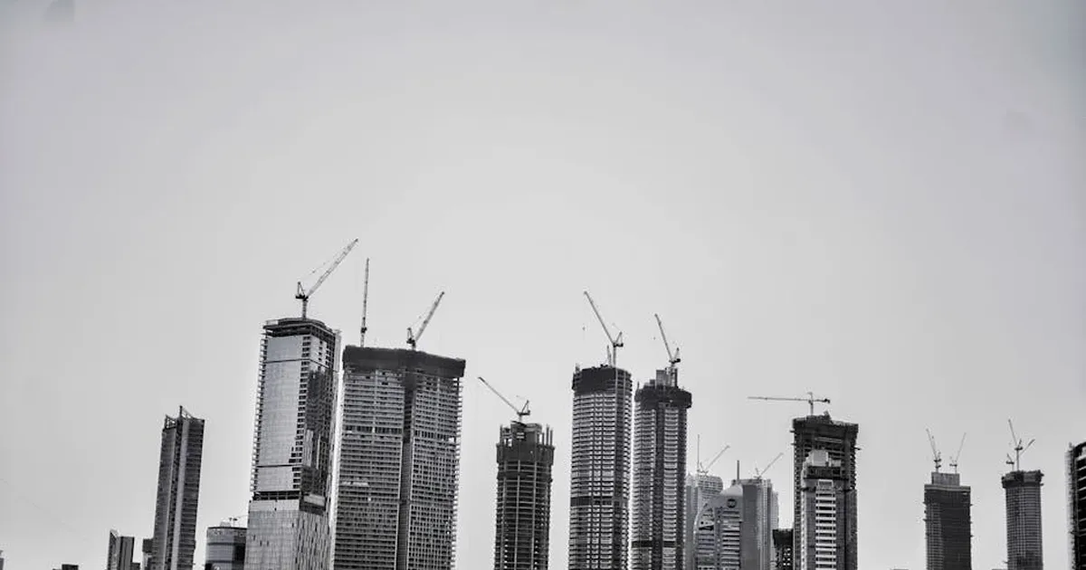 Oberoi Realty Acquires 100% Stake In Hotel Horizon For ₹919 Crore To Develop 7,500 Sq Mt Prime Juhu Land Parcel