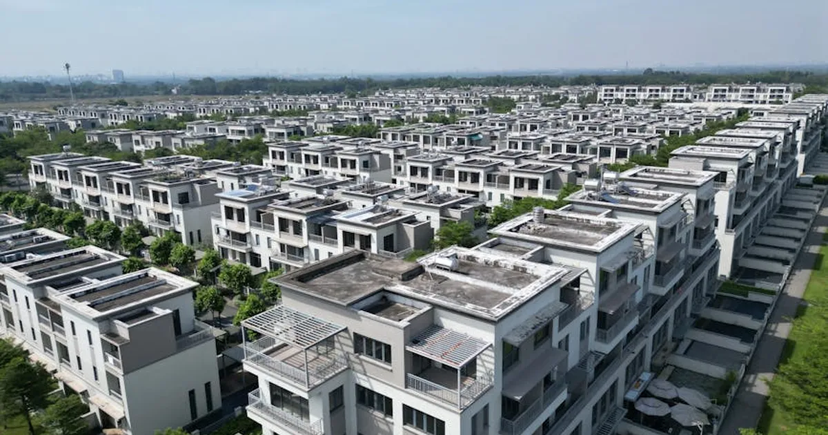 Real Estate Developers Acquire 3,093 Acres Of Land In 2025 Investing ₹54,818 Crore