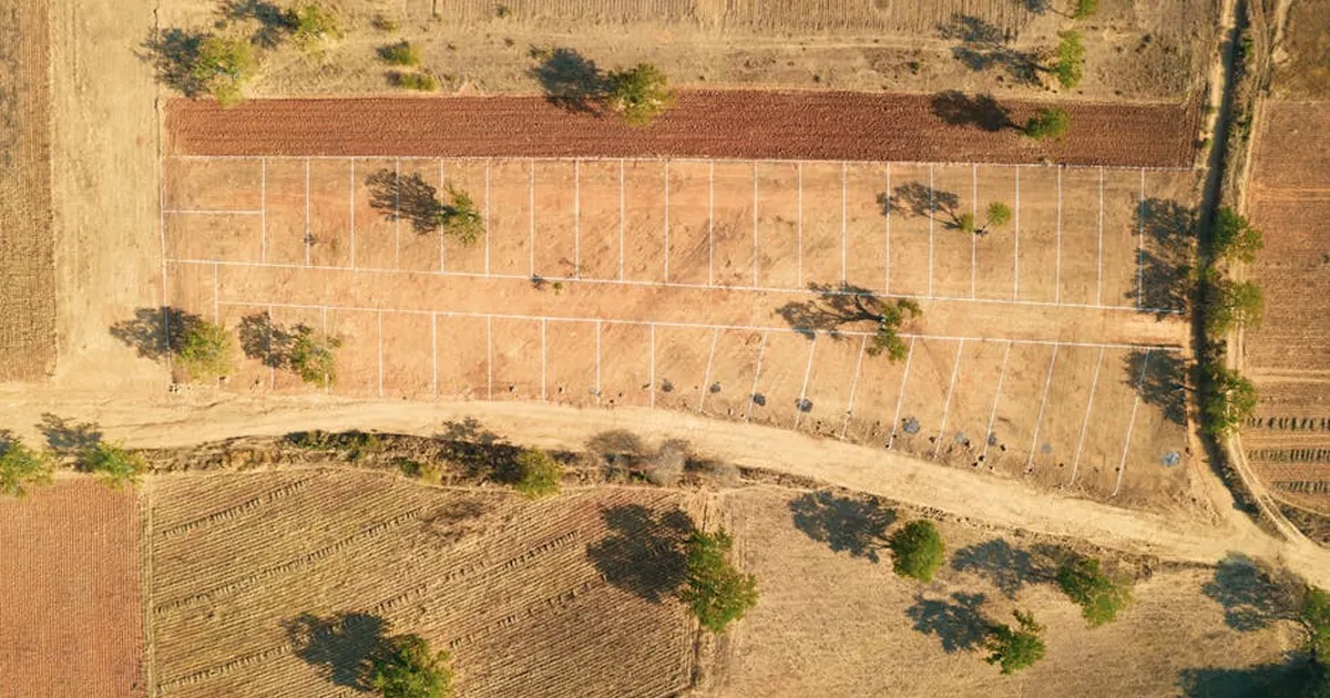 Yeida Launches Mixed-use Plot Scheme Near Jewar Airport For Hotels, Shops, And Offices