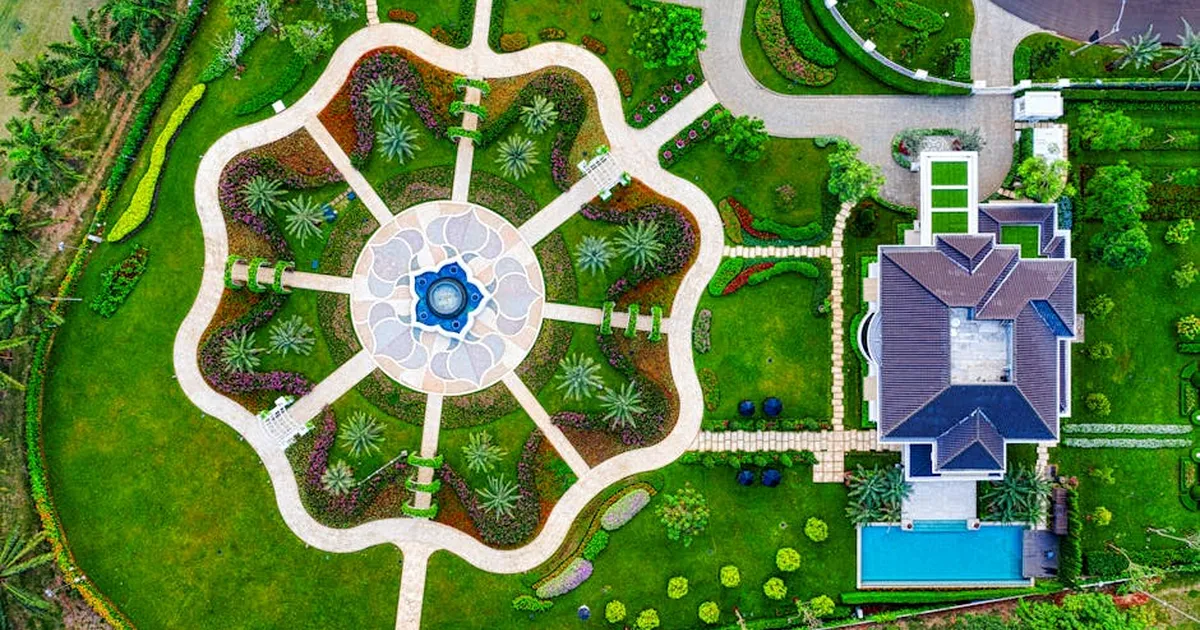 Godrej Bannerghatta — 2 BHK, 3 BHK, 4 BHK, 4.5 BHK — Bannerghatta Road, South Bangalore — Bangalore