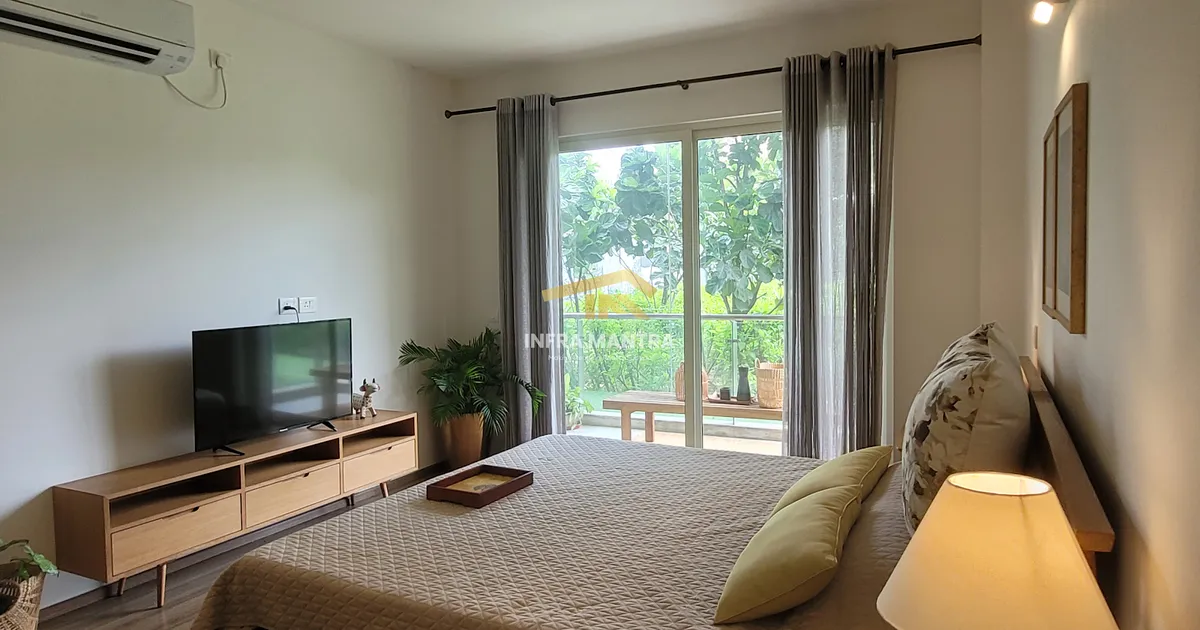 Godrej Sector 128 Noida Project — 2 BHK, 3 BHK, 4 BHK (indicative) — Sector 128, Noida Expressway — Noida