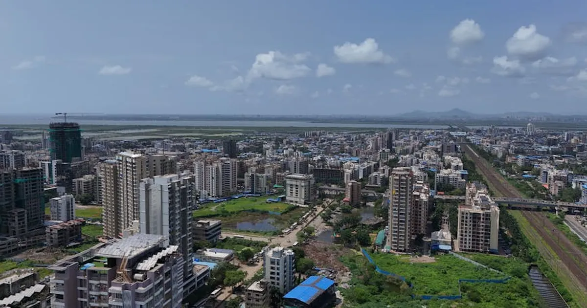 Raymond Realty Kandivali Mumbai Project — 2 BHK, 3 BHK, 4 BHK (indicative) — Kandivali — Mumbai